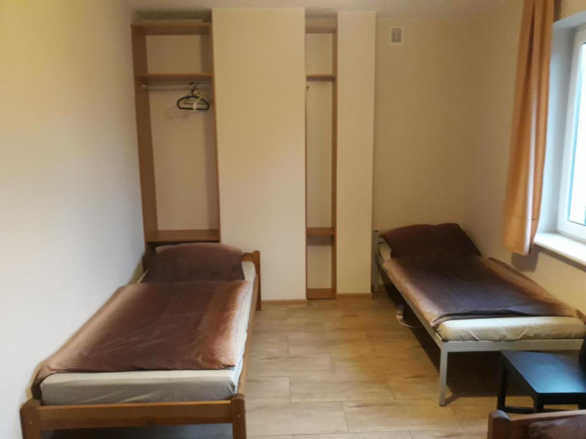 Noclegi Pod Kasztanami Marki  Kültér fotó