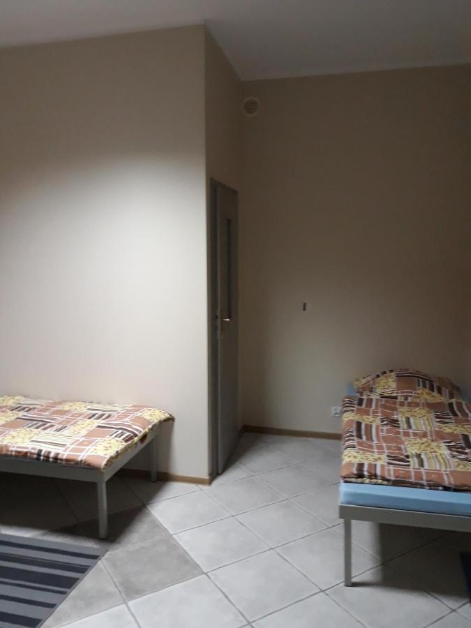 Noclegi Pod Kasztanami Marki  Kültér fotó